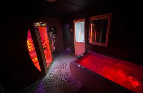 SPA bulles du paradis love room - Foto 8