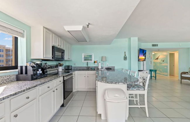 Oceanfront Penthouse Pool Hot Tub Beach Access - Foto 12