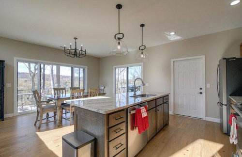 Riverfront Cotter Home Close to Trout Fishing! - Foto 8