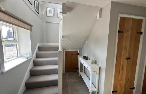 Charming rural cottage & private garden near South Downs - Great location for hiking - Photo 3