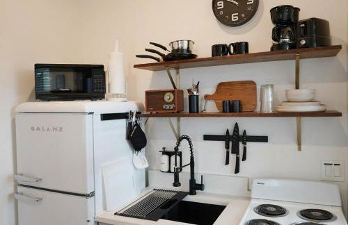 Stay at The Oak - Downtown New Braunfels Getaway - Foto 43