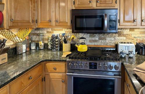 4 Mi to Sugarbush Resort Waitsfield Retreat - Foto 15