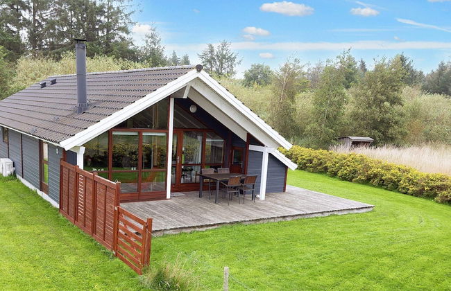 Peaceful Cottage in Ã˜ster Assels with Hot Tub - Photo 1