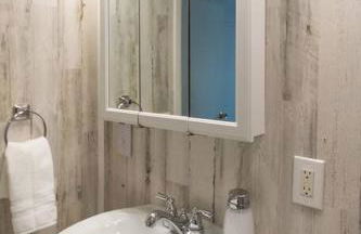 Adorable 2 BD 1 BTH Home Minutes Away from Gonzaga - Foto 17