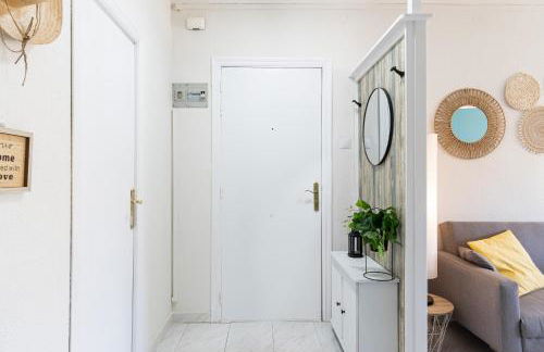 Coastal Paradise & Cozy Home with a 100m from the Beach! - Photo 4