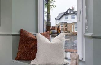 Kilted Quarter by The Wallace Monument - Photo 16