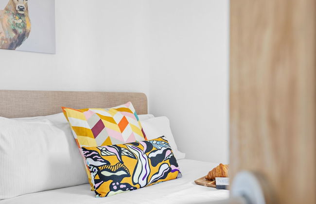 Chandlers Walk Modern Comfy Family Home in Exeter - Photo 33