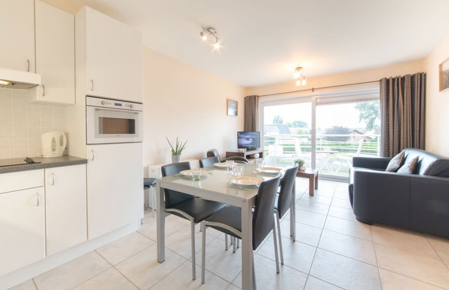 1 bedroom Apartment in De Haan with swimming pool and garden - Photo 3