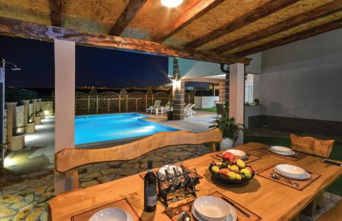 3 Bedroom Nice Home In Solin - Photo 21