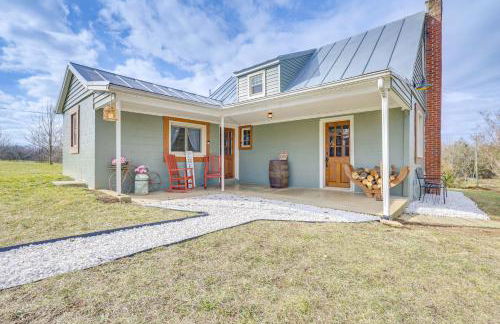 Grill and Fire Pit New Market Getaway on 3-Acres! - Foto 24