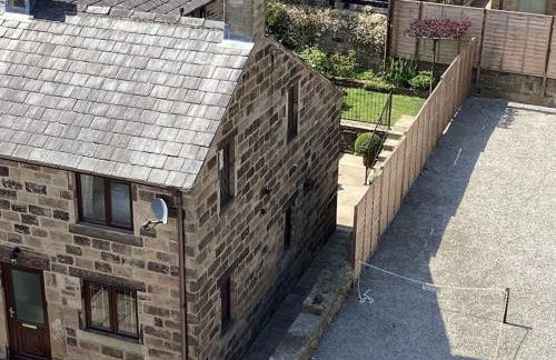 Brookside Retreat, Dog Friendly - Photo 1