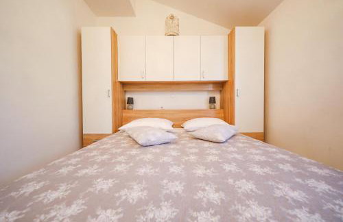 Holiday Home Ana - Foto 13