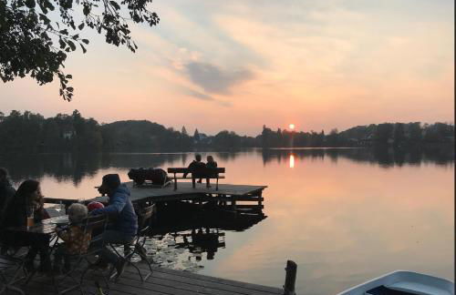 Snug Stays 1 I 3-Zimmer Design Apartment am See mit Garten I Home Office I Highspeed Wifi - Foto 23