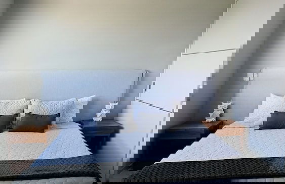 Level luxury condos - Photo 7