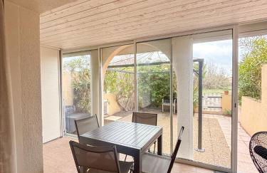 Joli T2, à 400m à pied de la mer - Piscine privée - Foto 11