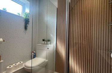 Modern 2 Bedroom Home - Foto 9