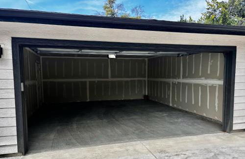 North End - Hyde Park - Hot Tub- Downtown - 3 BR - Foto 72