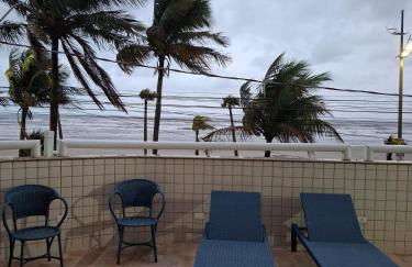Lindo Apto 2 dorm, Frente Mar - Photo 1