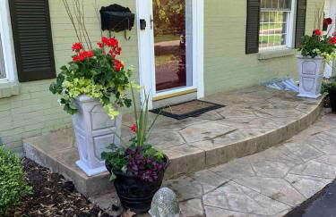 Antique Charm 3BR Gourmet Kitchen & Large Yard - Foto 15