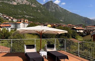 Top Stay - Lakes, Mountains, Valley & More - Photo 3