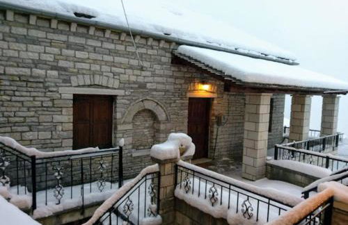 Βίτσα Πετρόκτιστο Αρχοντικό "Ιόλη" με θέα Ζαγόρι - Foto 55