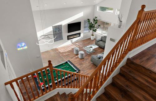 Serenity Splash Upscale Stay Pool Game Lounge - Foto 49