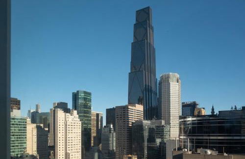 Lavish Two-Story Retreat in the Heart of Manhattan - Foto 43