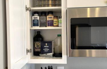 Modern 4BD home in Ballard with A/C, pet-friendly - Foto 18