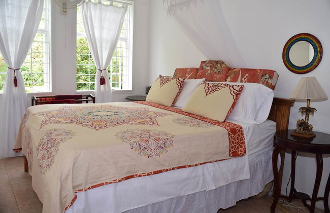 Barbados Chi Guest House - Photo 3