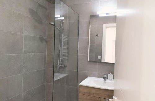 Apartamentos La Brava by gaiarooms - Photo 35