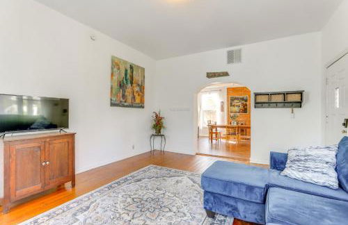 Steps to Shops and Eats Decatur Home with Large Yard - Foto 5