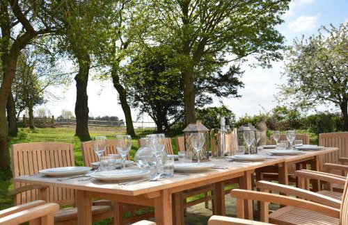 Henstead Hall - Photo 53