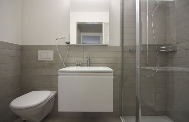 Swiss Star Wiedikon - Foto 22