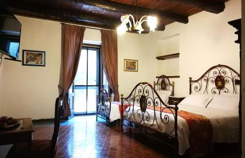 Charming Villa in Maida With Pool & Garden - Photo 19