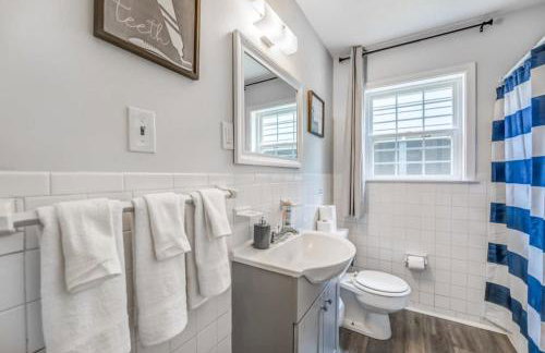 Fenced Yard Centrally Located-Parkway Village Pad - Foto 9