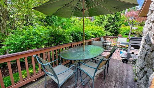 FC17 Stylishly renovated Forest Cottage walk to ski trails wifi cable ping pong AC - Foto 5