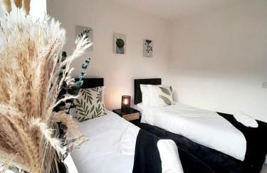 4 BR - 2 Baths - 1 WC - Solihull - NEC - HS2 - Long Stays for Contractors and Relocators - HMHStays - Foto 27