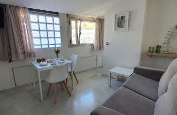 Apartamentos Torre de la Mezquita - Foto 13