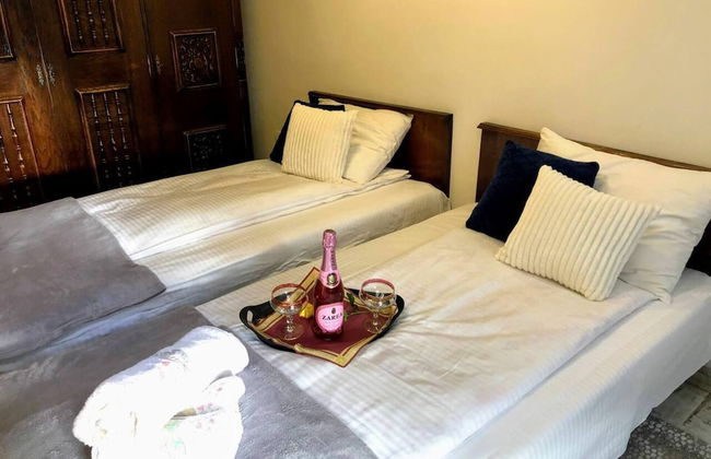 Unique Old Town Home 2min to Beach & Harbour - Foto 2