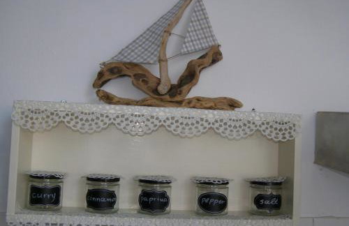 Oma's Haus- Το σπίτι της γιαγιάς - Foto 24