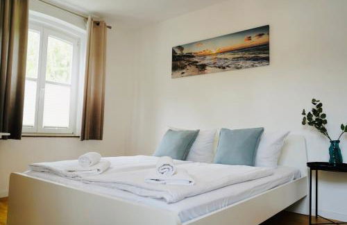 Stilvolles Apartment in stadtnähe-Parkplatz- 4 Personen- Balkon - Foto 9