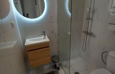 Lily's modern apartment downtown Skala - Foto 24