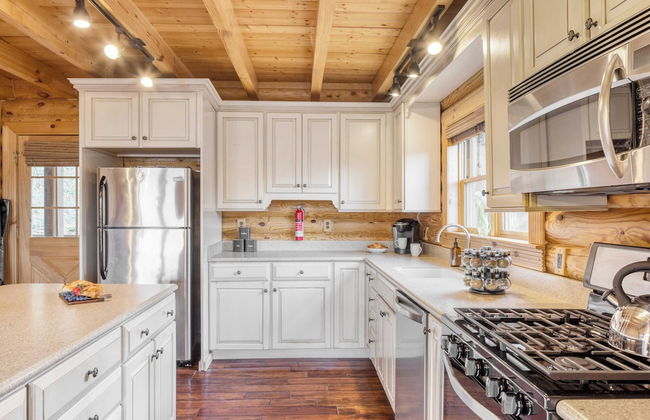 Leyland by Avantstay Cabin Mansion w/ Views - Foto 17