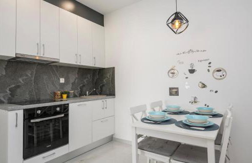 Awesome Home In Veliki Prolog - Foto 20