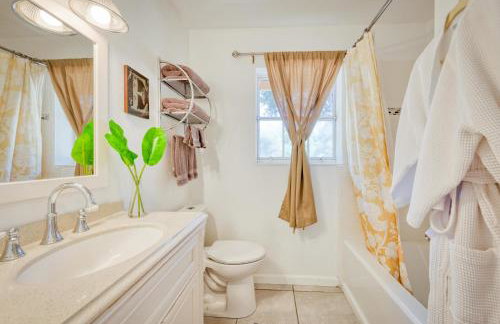 Charming Milk Barn Home on Vineyard Estate - Foto 6