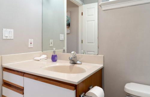 Bright Quiet Comfy 1BR Cottage in Mountain View - Photo 11