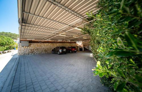 Apartments Foric Rab with Heated Pool, Sauna & Gym - Photo 45