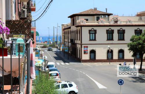 InmoBooking Tarraco climatizado ,cerca de la playa - Foto 6