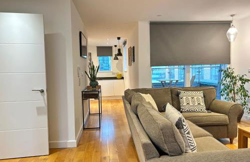 Split Level 3 Bedroom Top Floor Flat - Foto 30