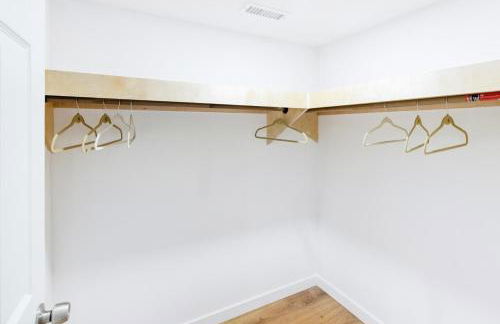 Orange NJ 2BR Duplex | Walk to Train + 2BA - Foto 19